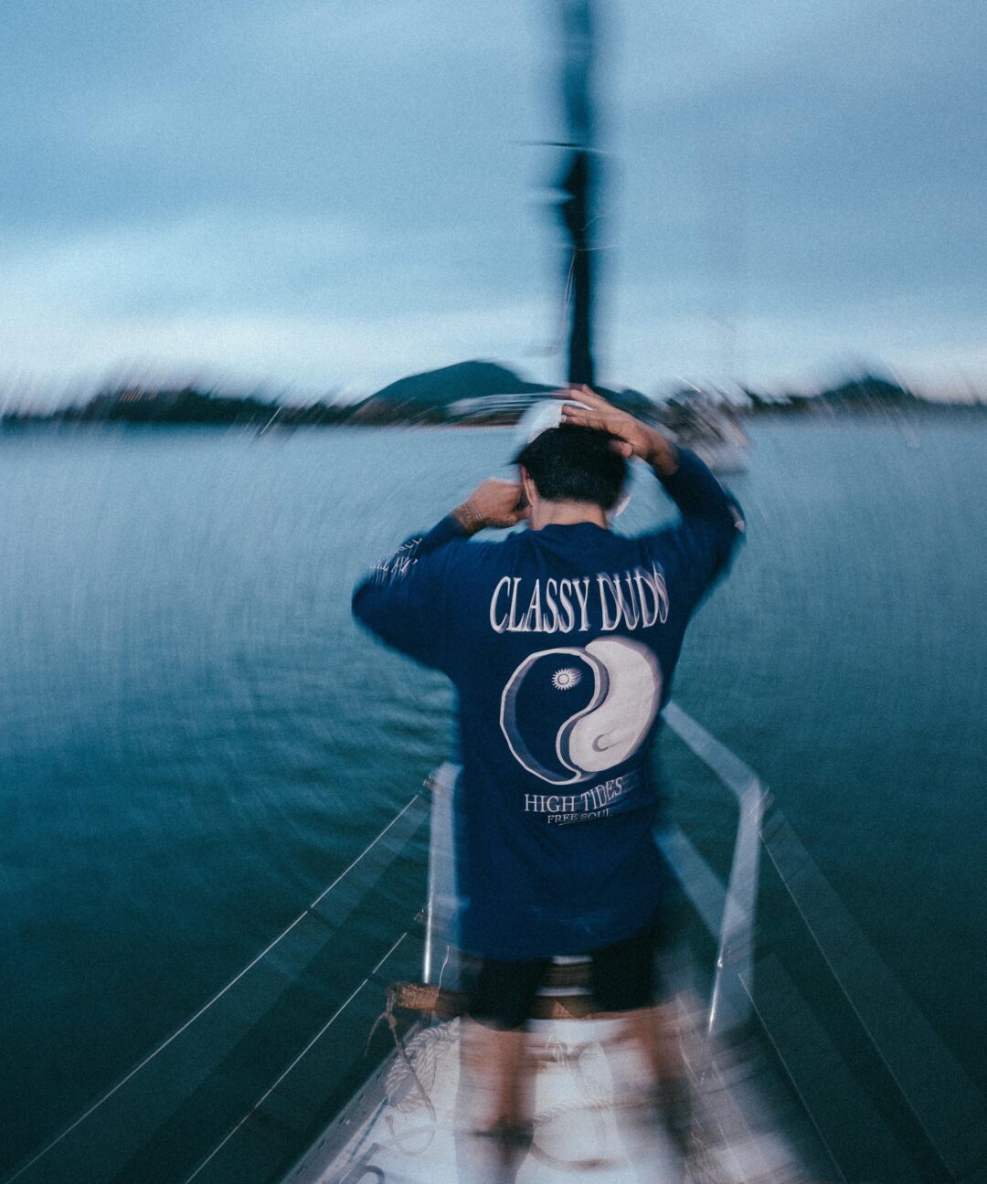 Camiseta Manga Longa High Tide Navy
